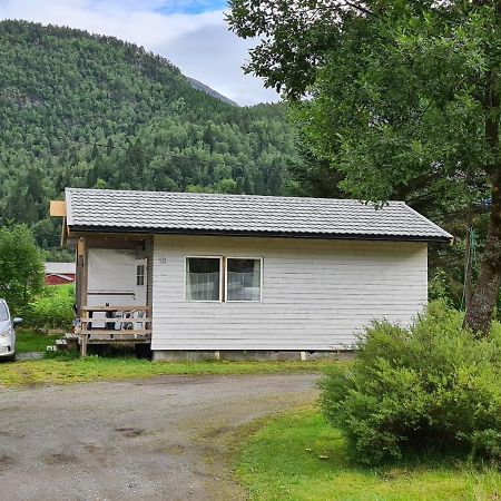 Villa Kalvatn Turistsenter Austefjorden Exterior foto