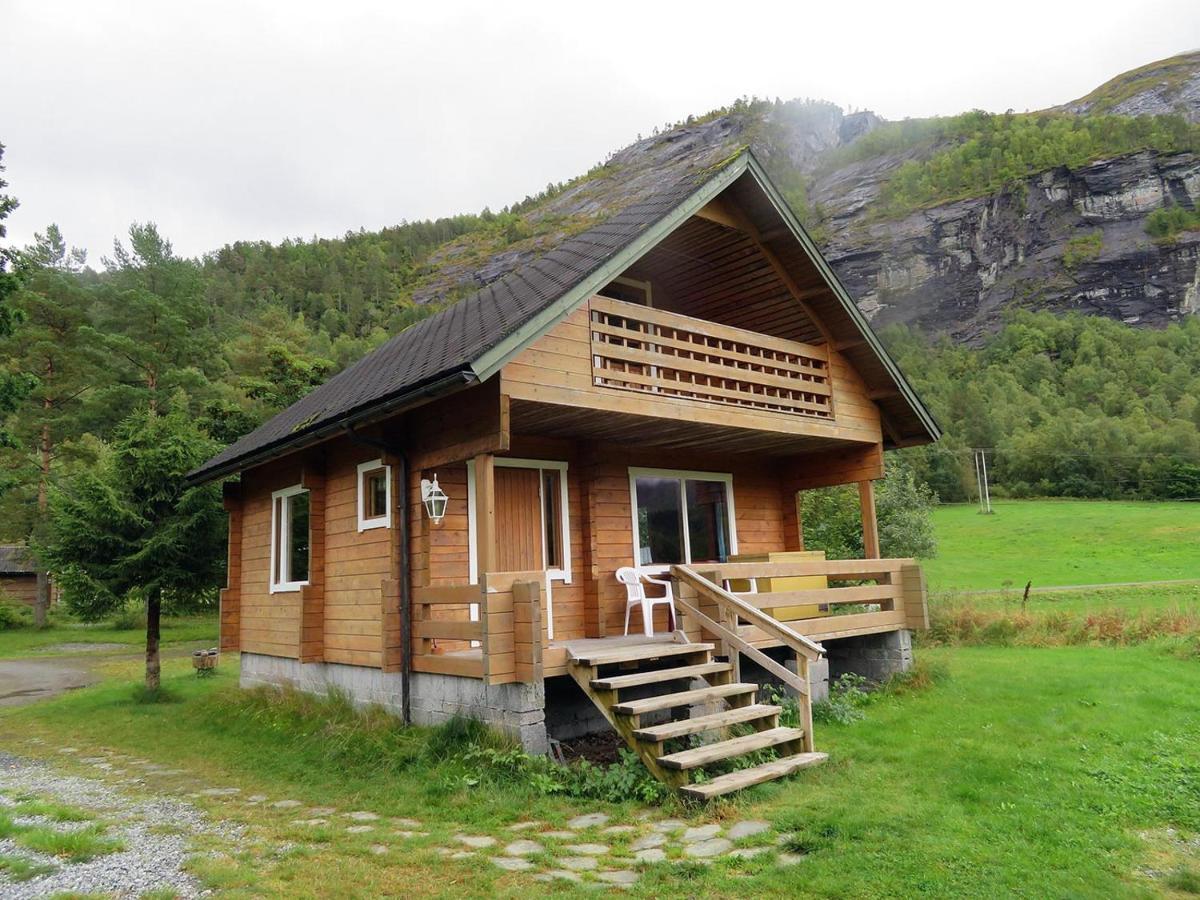 Villa Kalvatn Turistsenter Austefjorden Exterior foto
